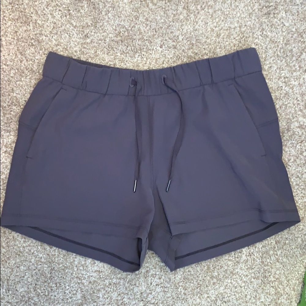 Lululemon Shorts Size 8